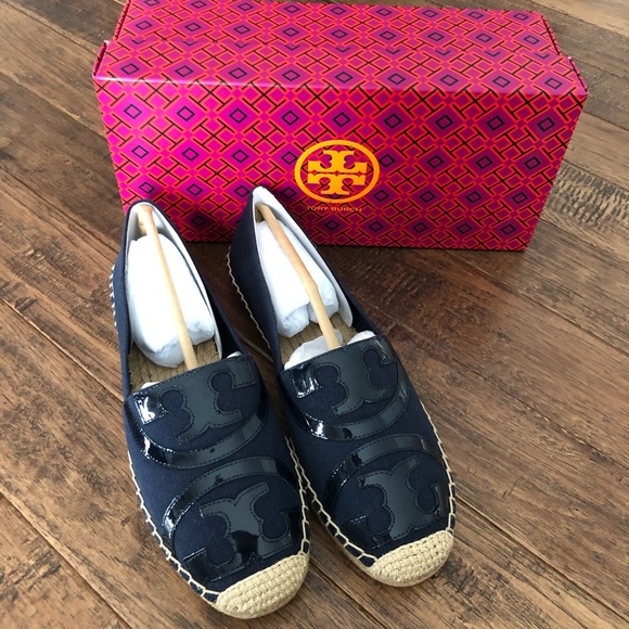 Tory Burch Shoes - NWT Tory Burch Poppy Logo Espadrille Flat Navy